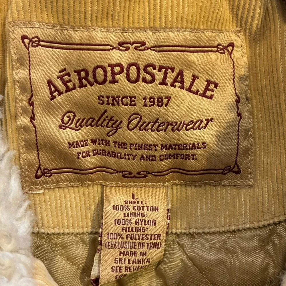 Aeropostale Womens Beige Full Zip Jacket Coat  Size Large With Faux Fur Trim‎